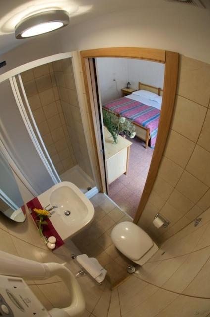B&B Castiglia Palermo Værelse billede